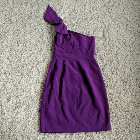 Dress - Picture 2 of 3